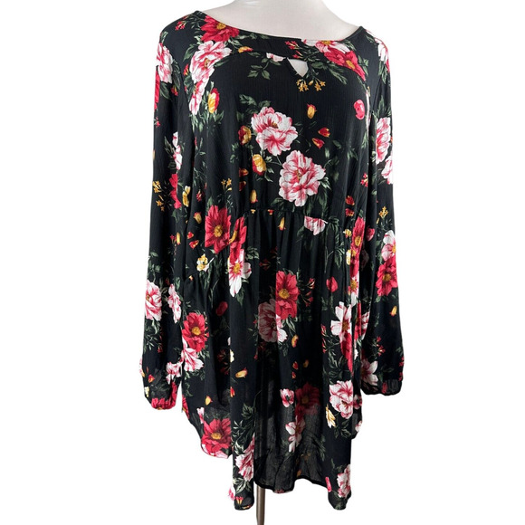 NWT Torrid Babydoll Gauze Keyhole Front Tunic Top Floral Women's Plus Size 4 4X - Picture 9 of 10